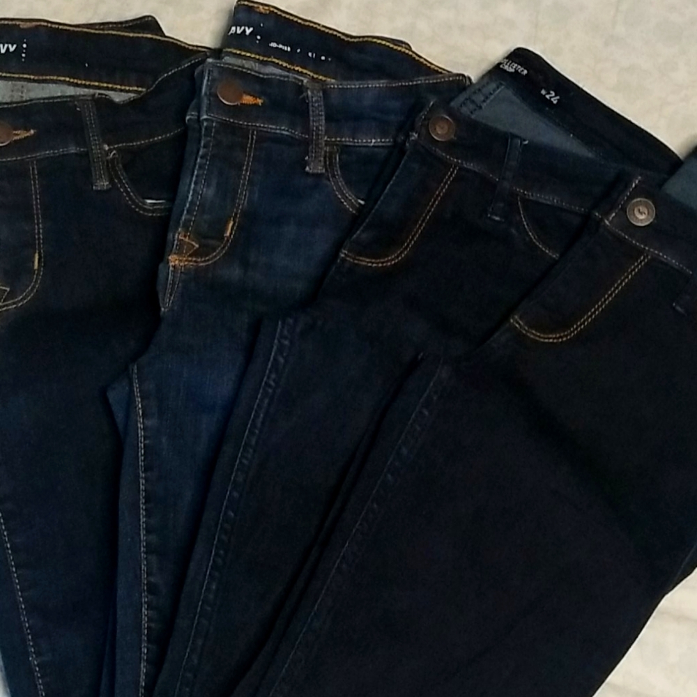 (4) Hollister and old navy jean lot